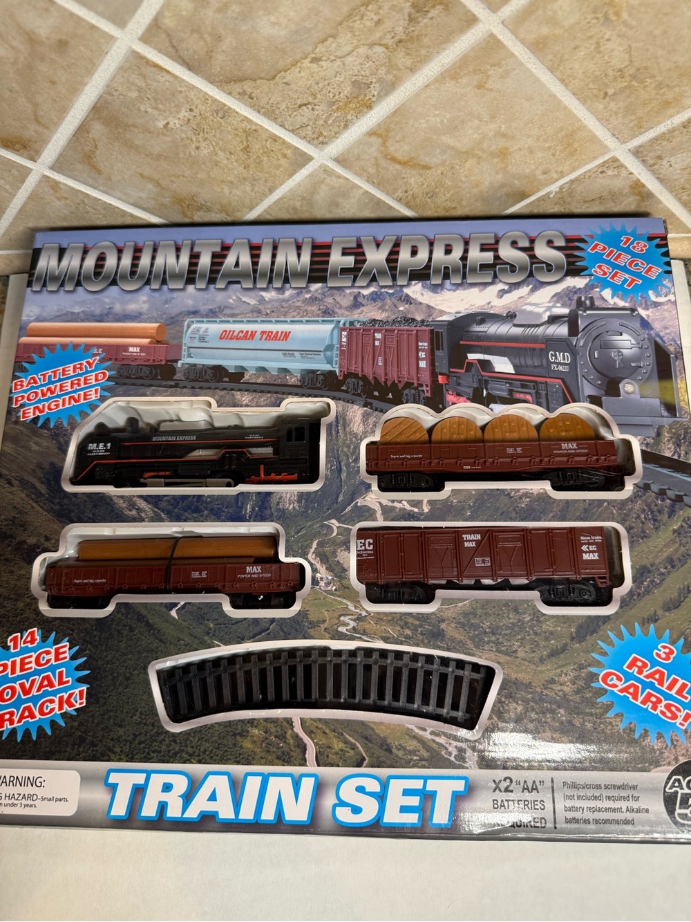 Mountain Express Battery Power Train Set, 18 Piece, Battery Powered, New OpenBox
